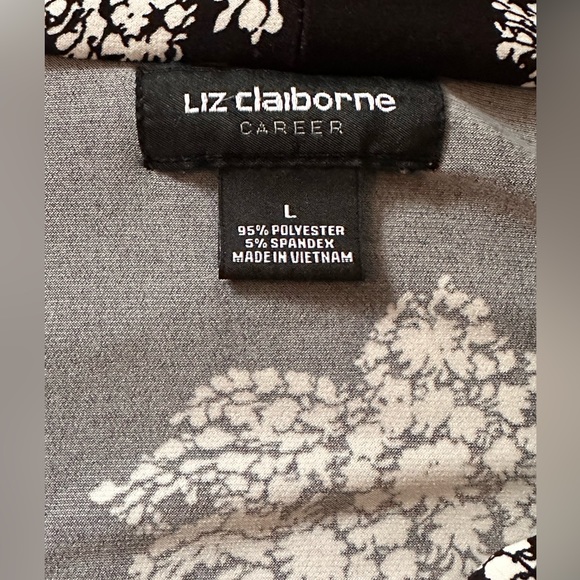 Liz Claiborne career long sleeve v-neck collarless blouse with roll tabs - Picture 6 of 6